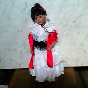 Wonder treats porcelain vintage doll